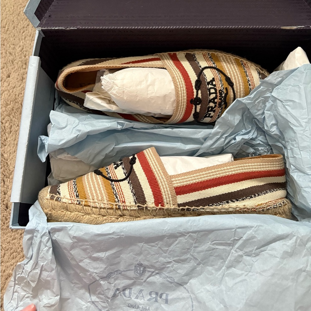Prada loafers - Picture 3 of 6